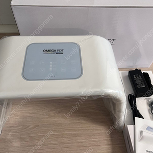 새상품 오메가라이트 정품 3세대 PDT 최신버전 LED (페이스,바디) 팝니다
