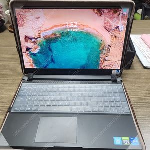 인천) 기가바이트 에어로 5 KE4 OLED 노트북 팝니다.