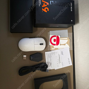 ATK A9 Ultra 8K(국내정품) 무선 마우스 팝니다~