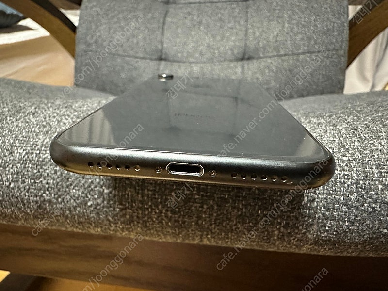 아이폰 XR(64G)--6