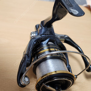 시마노 21울테그라 c3000hg 스피닝릴팝니다