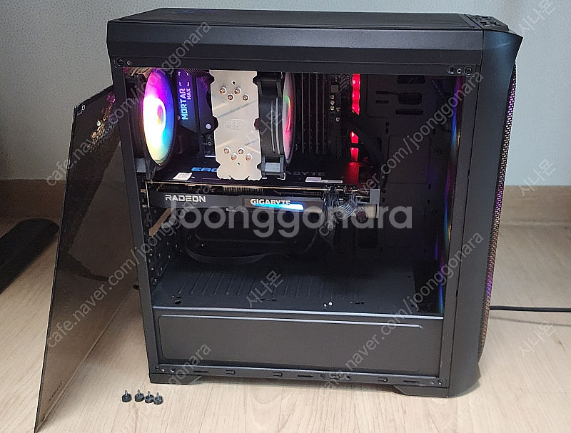 게이밍,다용도 컴퓨터 데스크탑 PC 본체 팝니다.--1