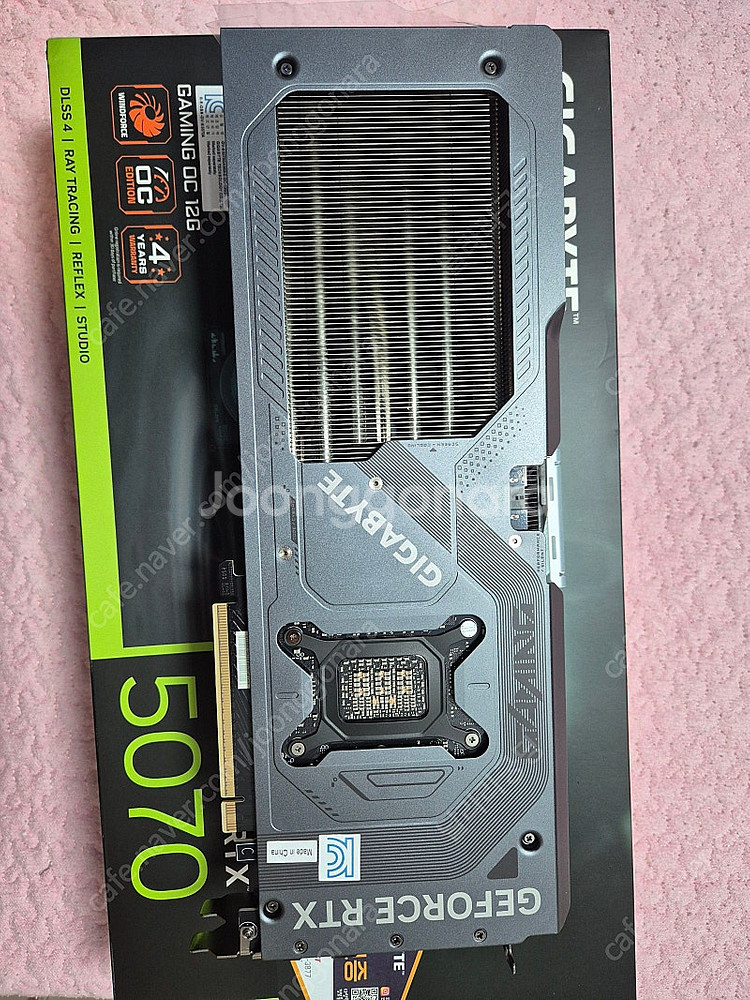 기가바이트 RTX 5070 gaming oc--5