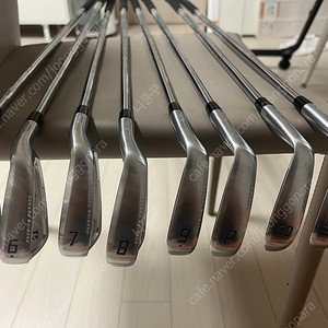 브리지스톤 v300 8세대 8아이언 ns pro 950 r 팝니다