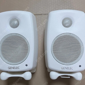 제네렉 G1 화이트 + 전용거치대 genelec