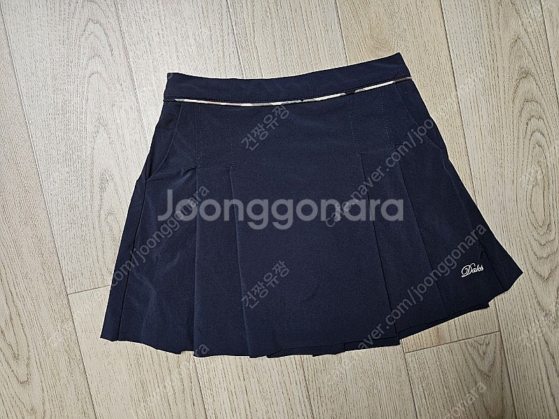 2023년형 닥스 키즈 140 치마 바지--0
