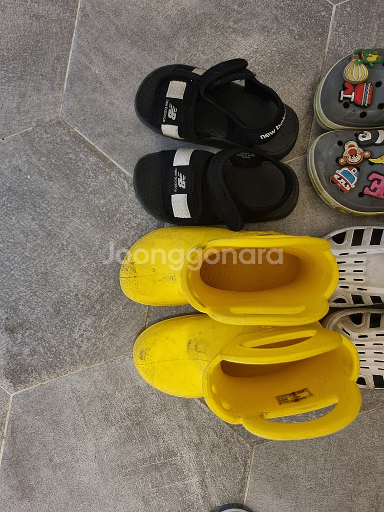 크록스 c11 핸들잇 보보쇼즈 아디다스 뉴발란스 190--0