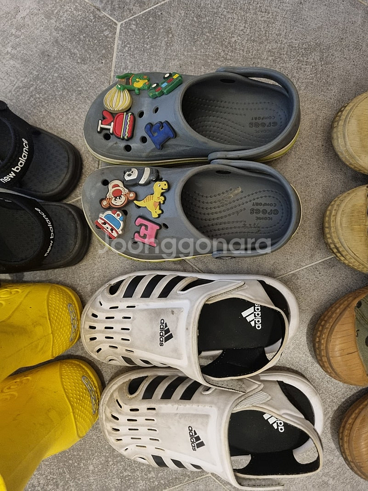 크록스 c11 핸들잇 보보쇼즈 아디다스 뉴발란스 190--1