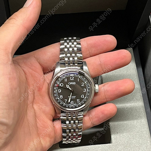 오리스빅크라운포인터데이트(40mm)