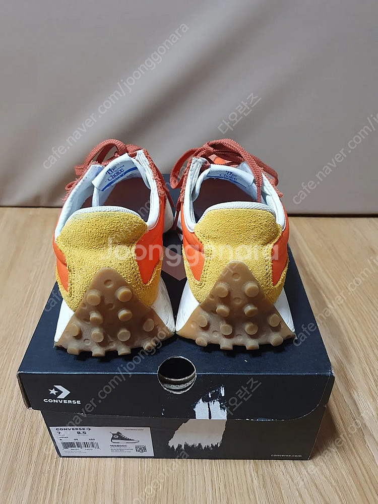 뉴발란스 327 오렌지 250--4
