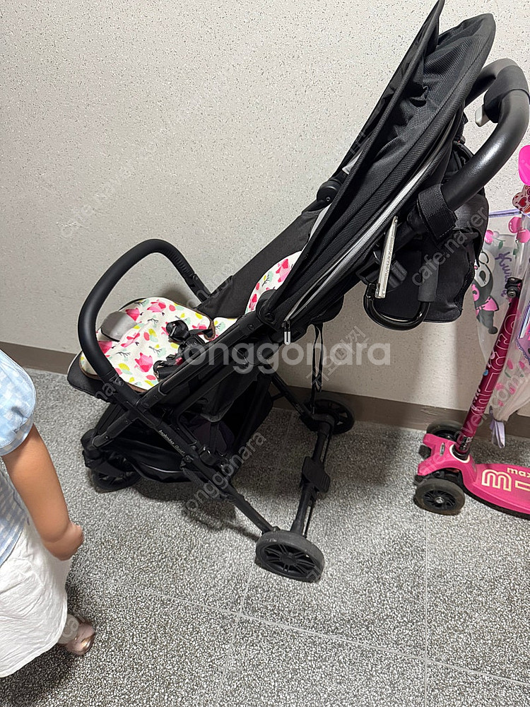잉글레시나 퀴드2 경량 유모차--0