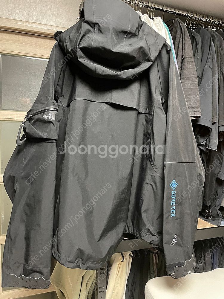 나이키 x 오프화이트 NRG 고어텍스 자켓 블랙 XL-...--2