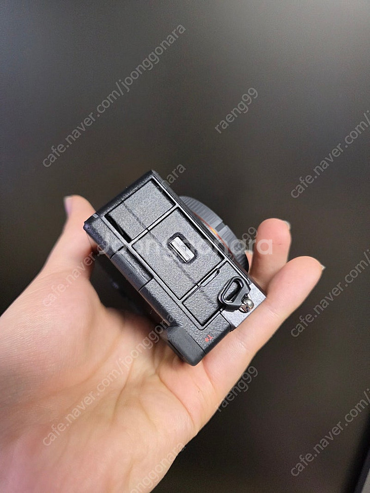 sony a7c2 블랙--4