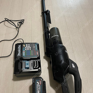 마끼다 40V 충전무선청소기 싸이클론일체형 본체 블랙 CL003GZ09 + 베터리4040 1개+ 40v전용 충전기 1개