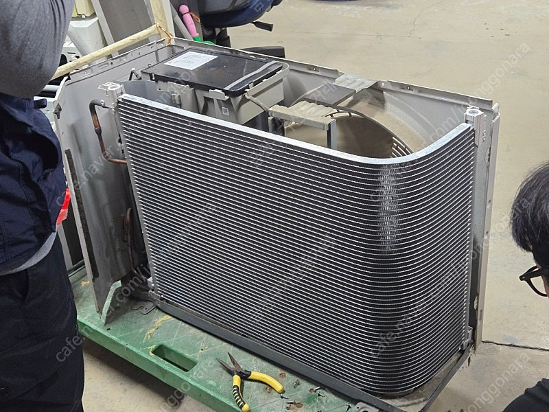 삼성 무풍에어컨 9평 AR09T9170HC 실외기 신품으로 부품교체 팜 이미지