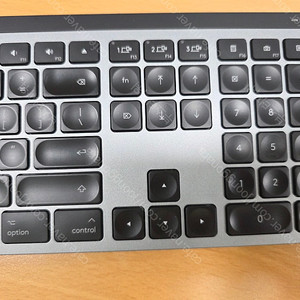 로지텍 MX Keys for MAC 풀배열 키보드 판매합니다.