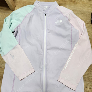 노스페이스 키즈 래쉬가드 150