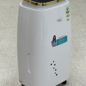 신일 19리터 제습기 16만원에 팝니다.