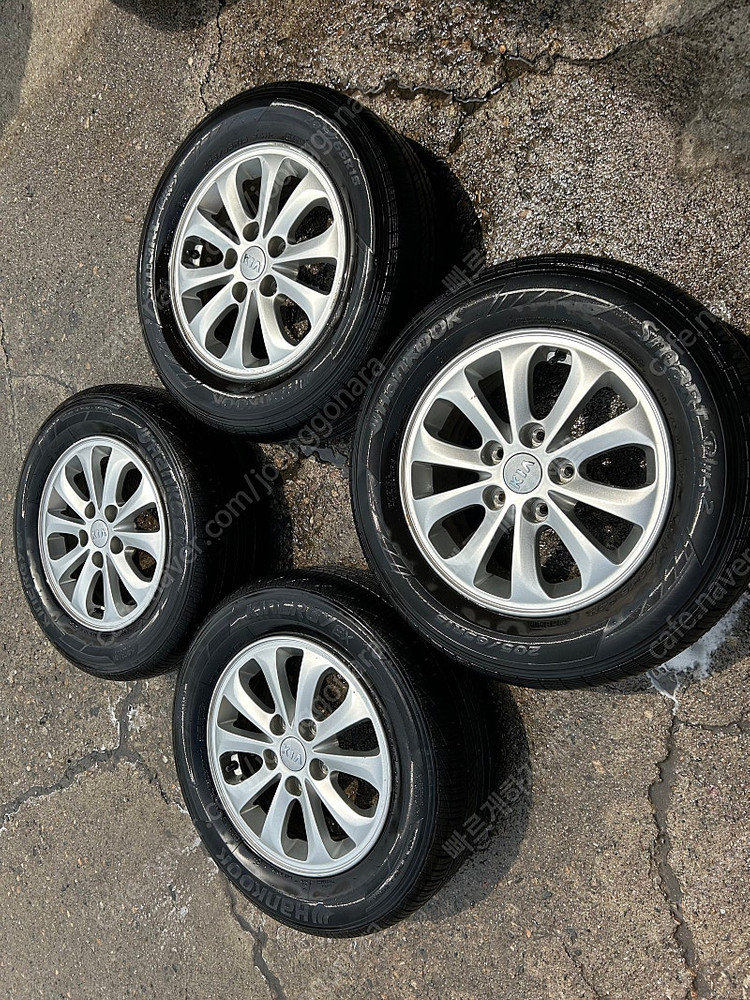 K3 순정 15인치 휠타이어 아반떼AD MD I30 I40 그랜저 쏘나타 이미지