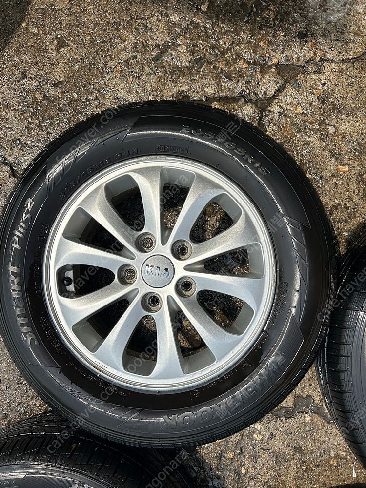 K3 순정 15인치 휠타이어 아반떼AD MD I30 I40 그랜저 쏘나타 이미지