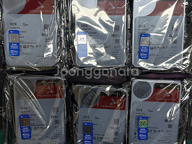 시게이트 16TB 미개봉 국내정품 아이언울프 프로 판매...--0