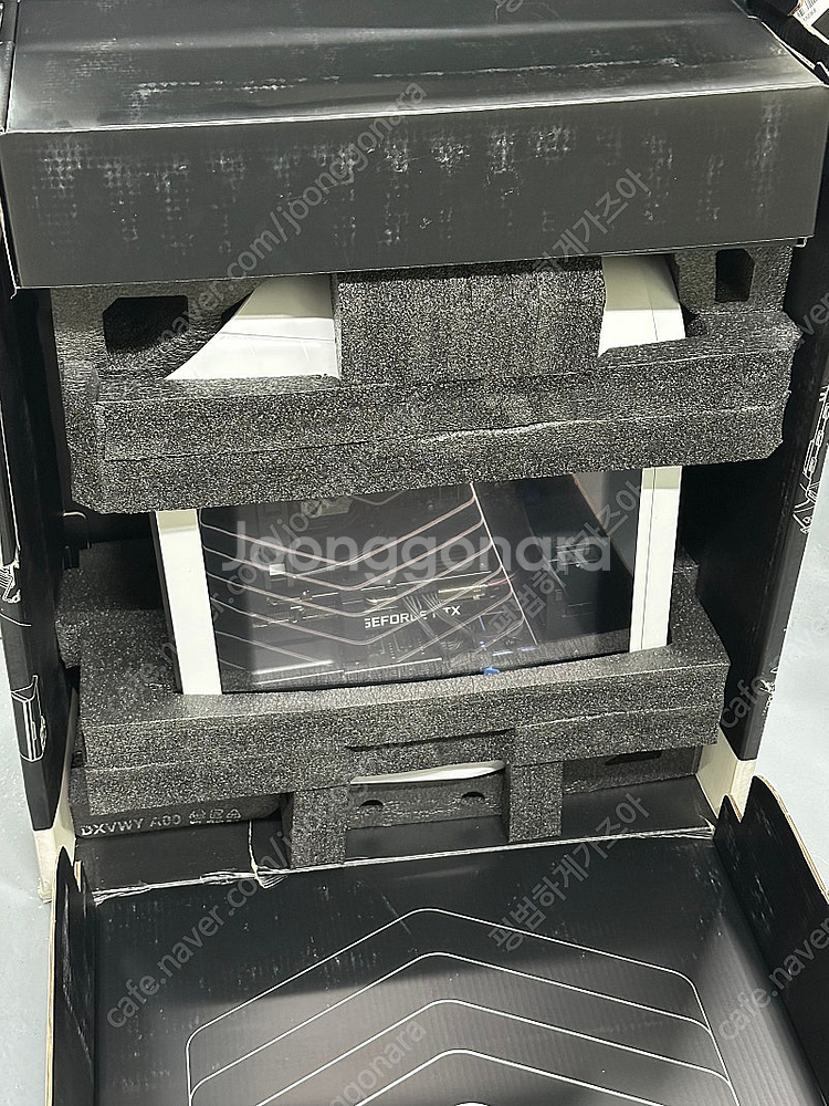 에일리언웨어 R13 루나 화이트 오로라 rtx3090--7