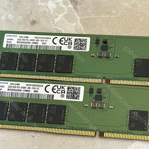삼성 DDR5 5600 32GB x 2개 판매합니다.