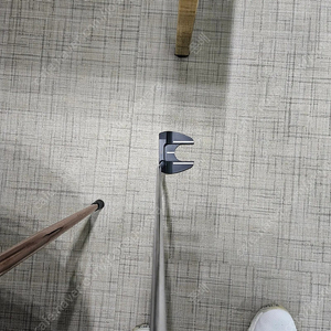 티피밀스 클럽 챔프 비스타 34인치 말렛퍼터