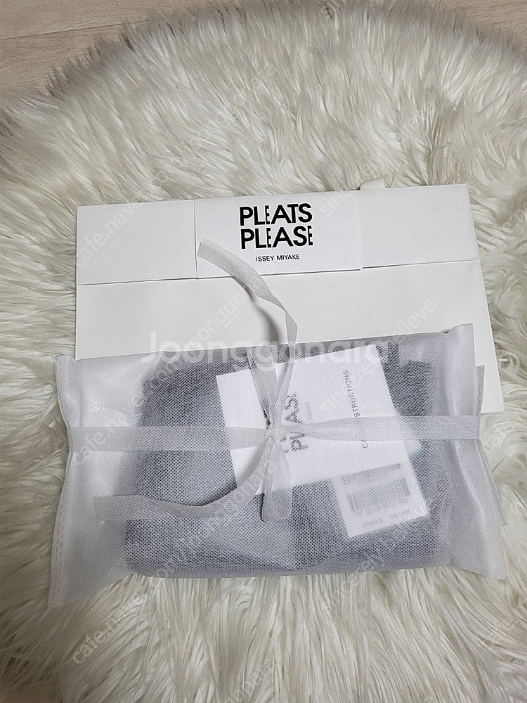 플리츠플리즈 탑 라운드넥 미스트 베이직 탑 그레이--4