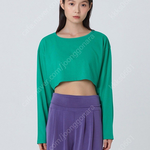 부디무드라 Wide long sleeve crop top_Simply Green