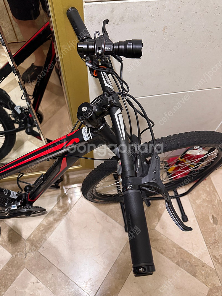 스페셜라이즈드 산악자전거 mtb s 15.5사이즈--0