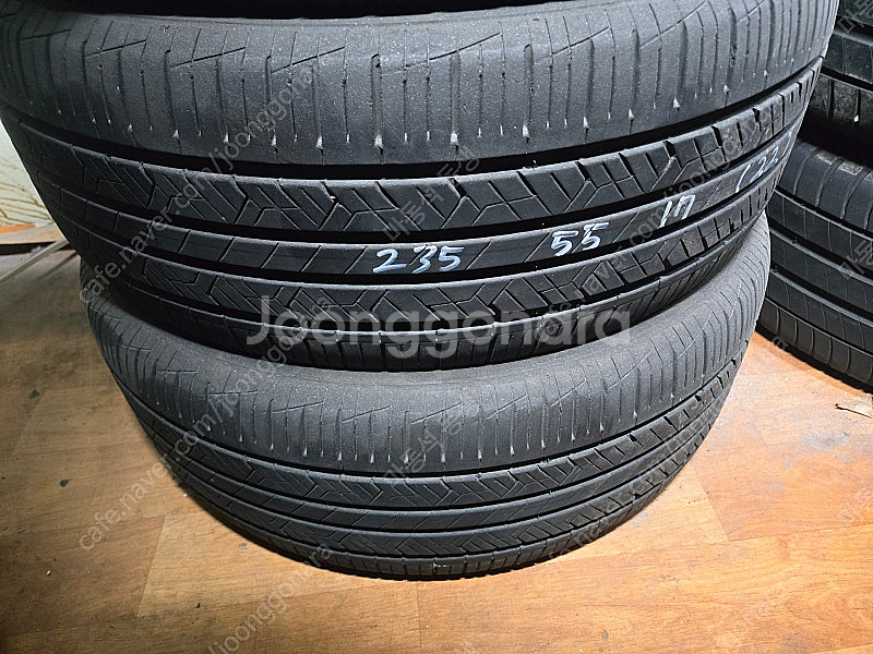 [판매] 중고타이어 235/55r17 판매합니다. 23...--0