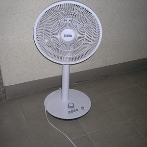 제벤 스탠드형 써큘레이터 (23년 4월 제조)