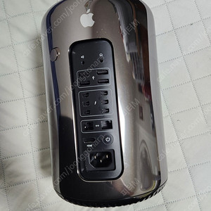 상태좋은 연탄맥 Mac Pro (Late 2013)+구성품
