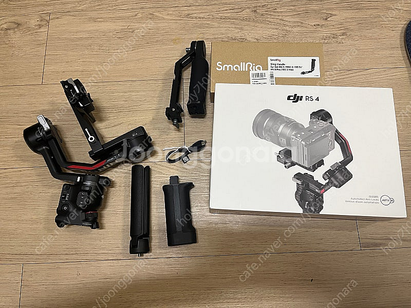 [서울 직 / 택배] DJI Ronin RS4 + 핸들...--0