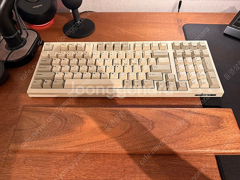 레오폴드 FC980MBT PD 저소음 적축 화이트 투톤--1