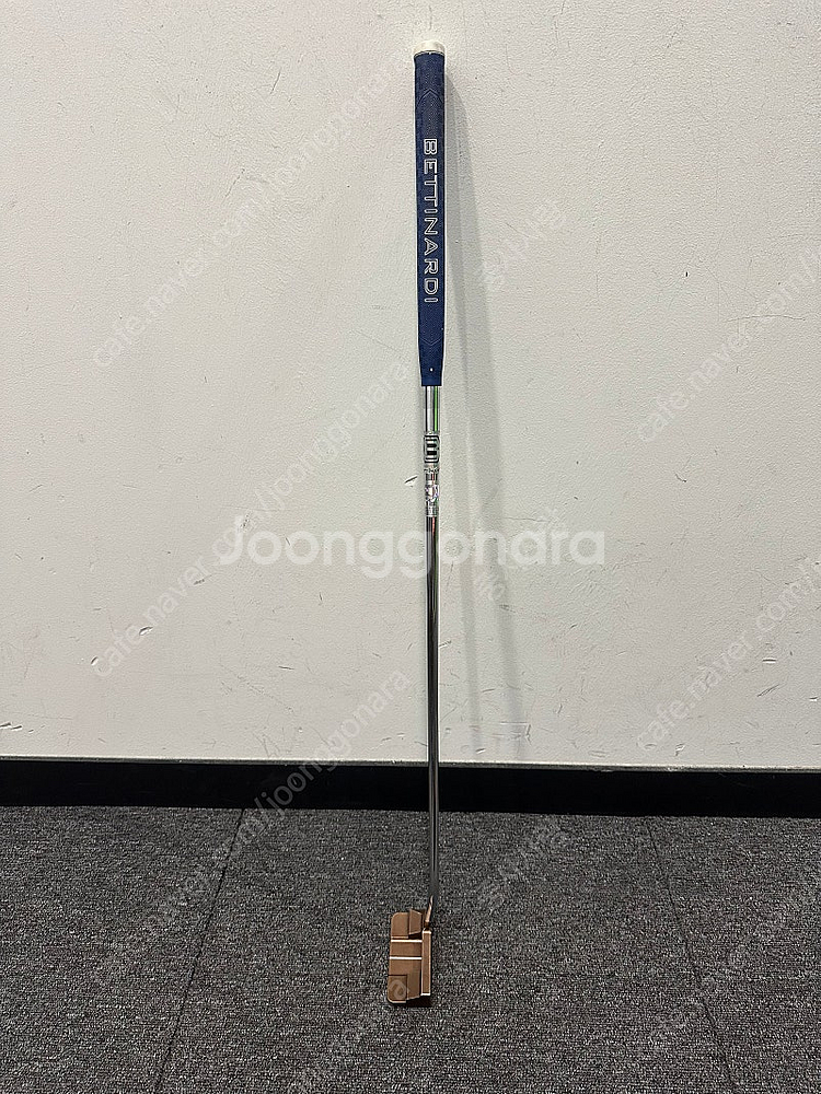 베티나르디 퀸비6 퍼터 33인치--0