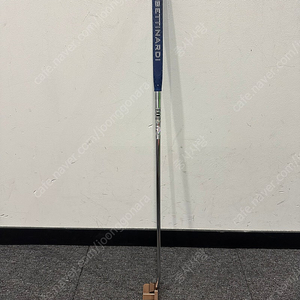 베티나르디 퀸비6 퍼터 33인치