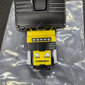 [팝니다] 코그넥스(cognex) IS2801M-14520-EA 비전 카메라 판매합니다.