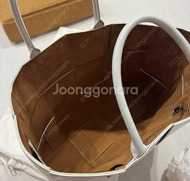 보테가베네타 아르코 토트백 라지--6