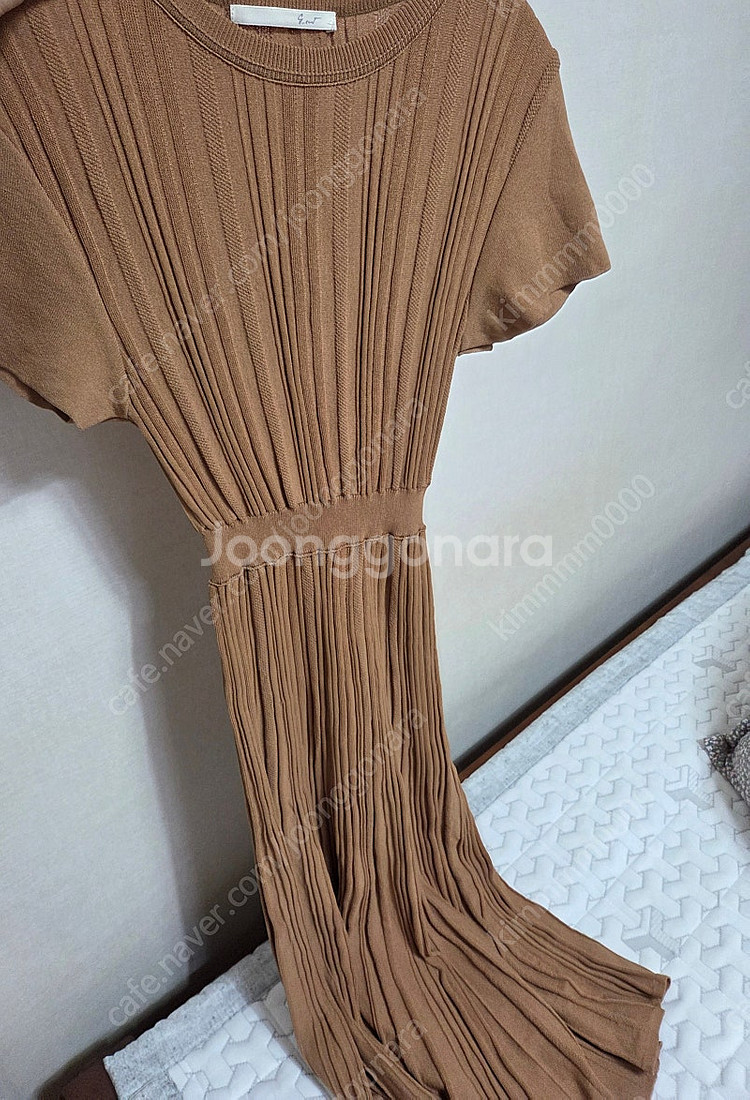 지컷 니트 원피스--1