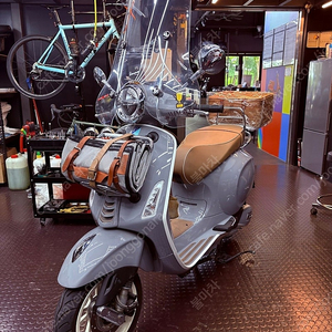 베스파 프리마베라 22년식 2100km