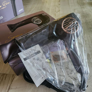 jmw m7502a 스페이스 로즈 한정판 드라이기 미개봉 새상품입니다.