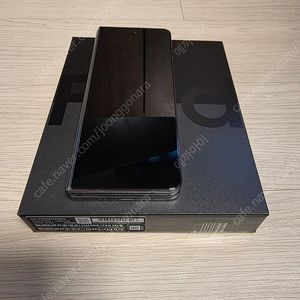 갤럭시 Z폴드4 512gb 자급제 올갈이 그레이그린 팝니다.