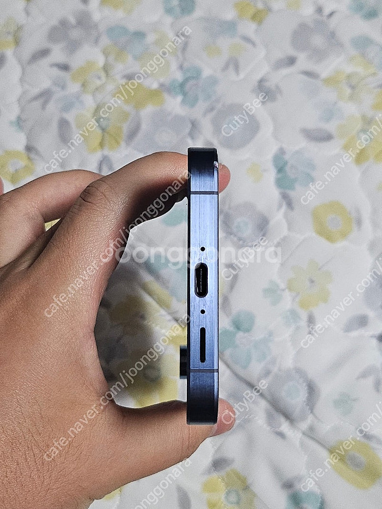 삼성 갤럭시 퀀텀5 128gb [27만원]--2