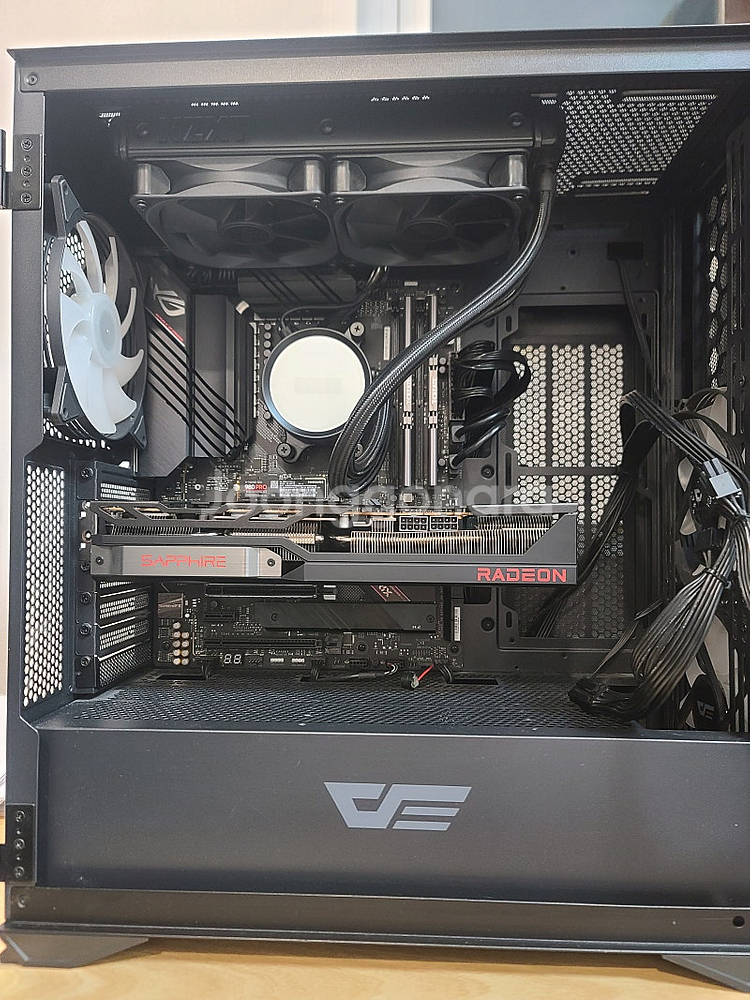 5950x 6800xt 본체--0