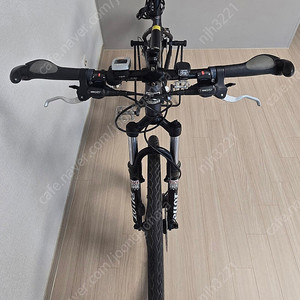 Scott 스캇 MTB (로드용 타이어)