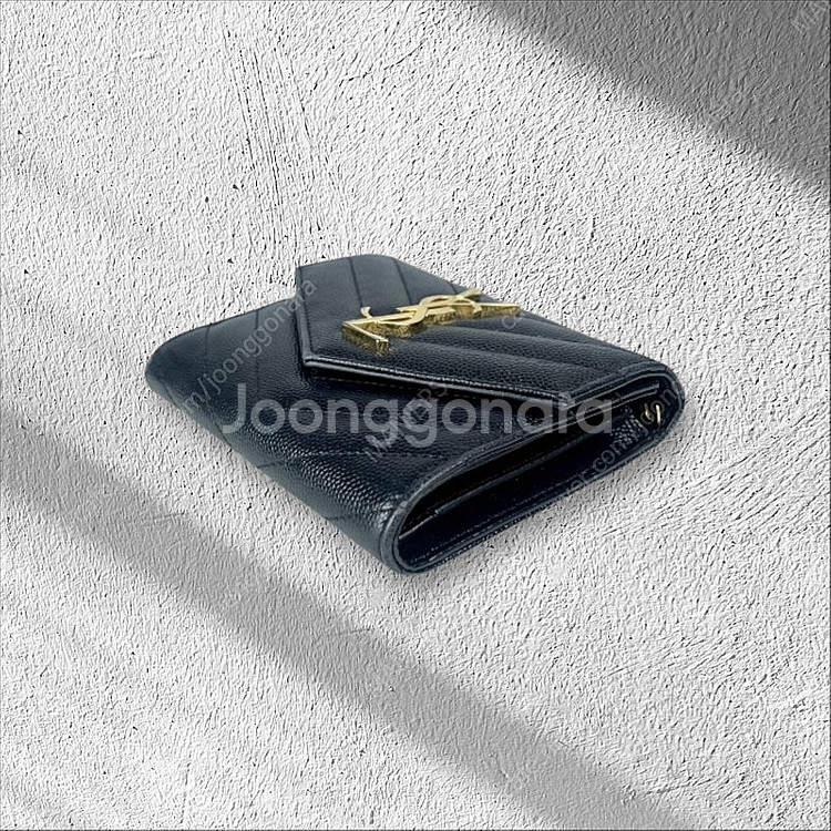 [OS] 입생로랑 모노그램 3단 반지갑--3