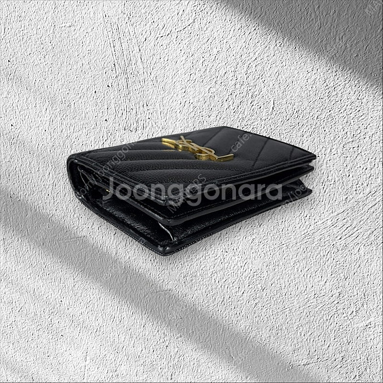 [OS] 입생로랑 모노그램 카드지갑--3