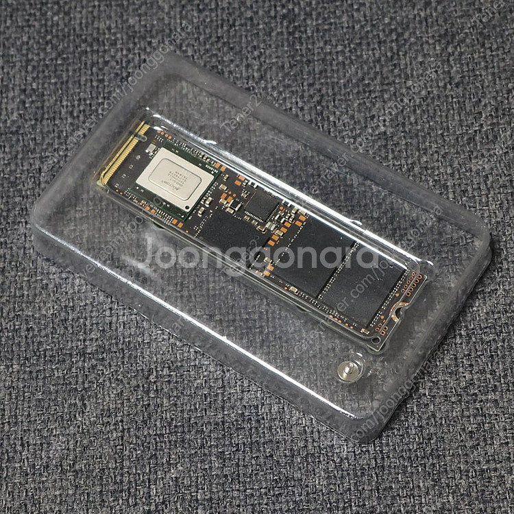 마이크론 크루셜 P5 PLUS NVME SSD 2TB--1